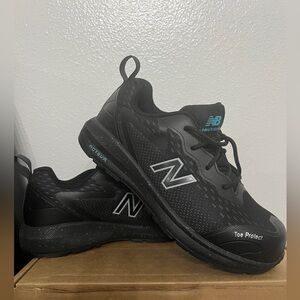 Women’s New Balance Logic Eh Pr Size 9.5B Toe Protect Work Shoe Acteva